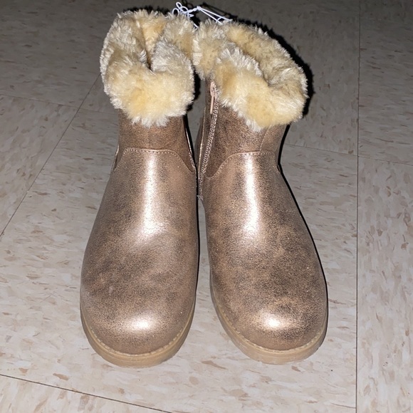 Brand: cat &jack Size: 3 condition: new never worn - Picture 2 of 2